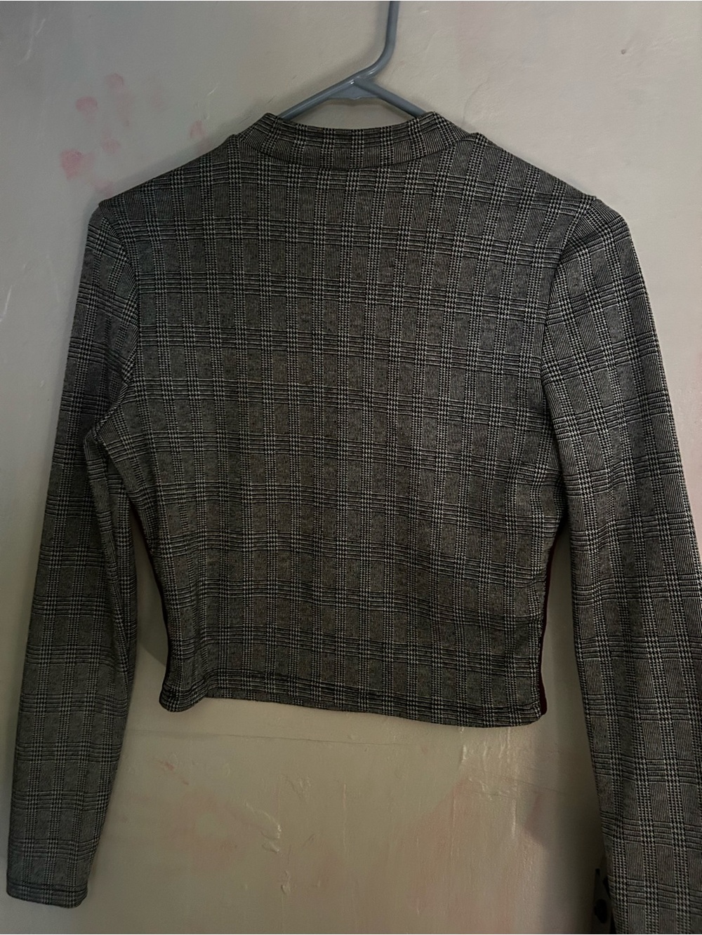 Women's Plaid Long-Sleeve Crop Top - Gray